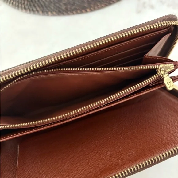 Louis Vuitton Brown Monogram Zip Passport Wallet - Picture 10 of 10